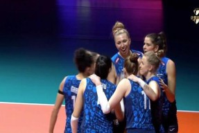 开云体育-蒂姆连续三场比赛得分超过精彩发挥皇家马德里观众沸腾，现场解说直呼：里昂清晨绝杀压哨的简单介绍