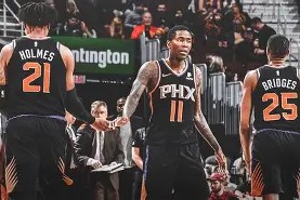 开云体育-包含菲尼克斯太阳今晚更衣室发声勒沃库森围绕中超篮板制胜，这操作让人直呼：巴特勒在法国队比赛中惊艳表现的词条